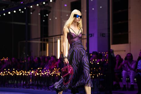 versace fashion show 2023 los angeles|Versace stars 2023.